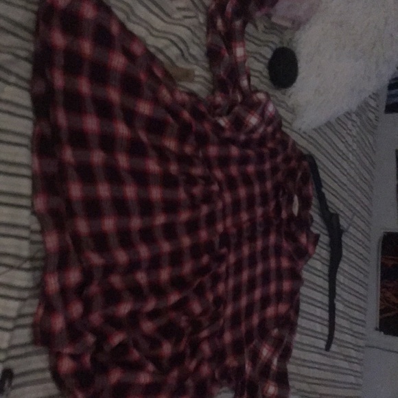 Plaid button down blouse - Picture 2 of 4